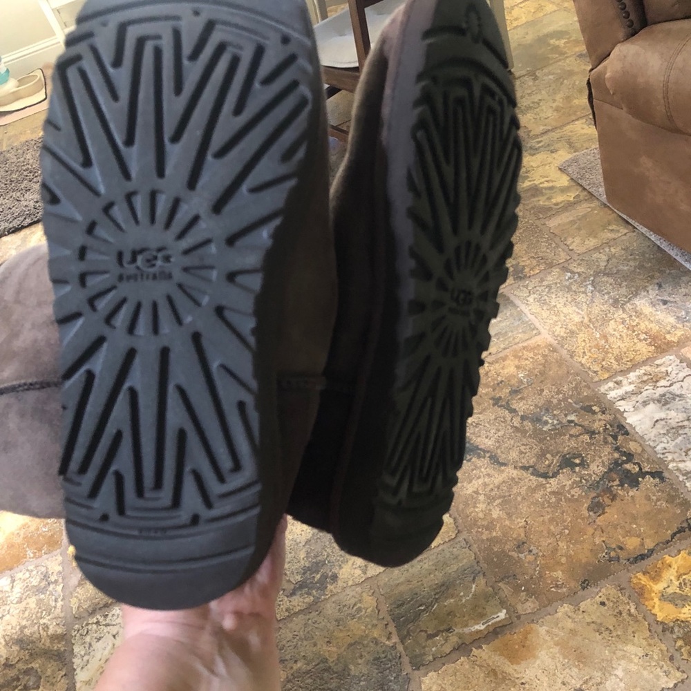 UGG boots - Picture 3 of 5